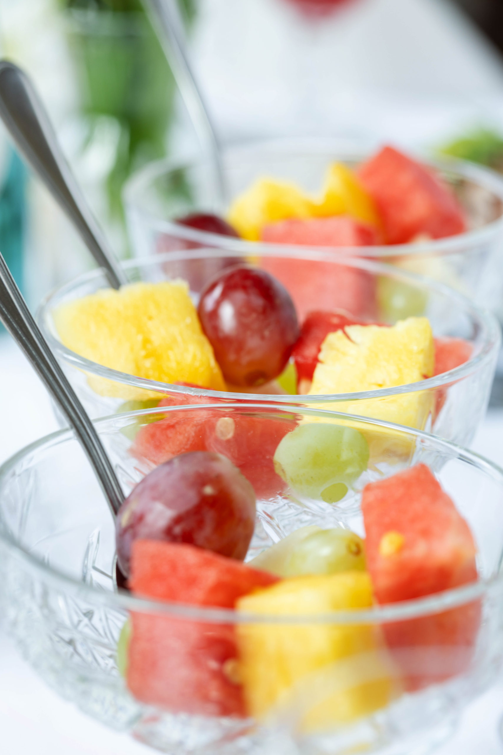 przyjecia-okolicznosciowe-krakow-restauracja-oberza-sasiadow-deser-owoce-box