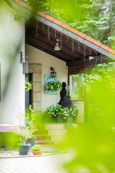 restauracja-oberza-sasiadow-wejscie1